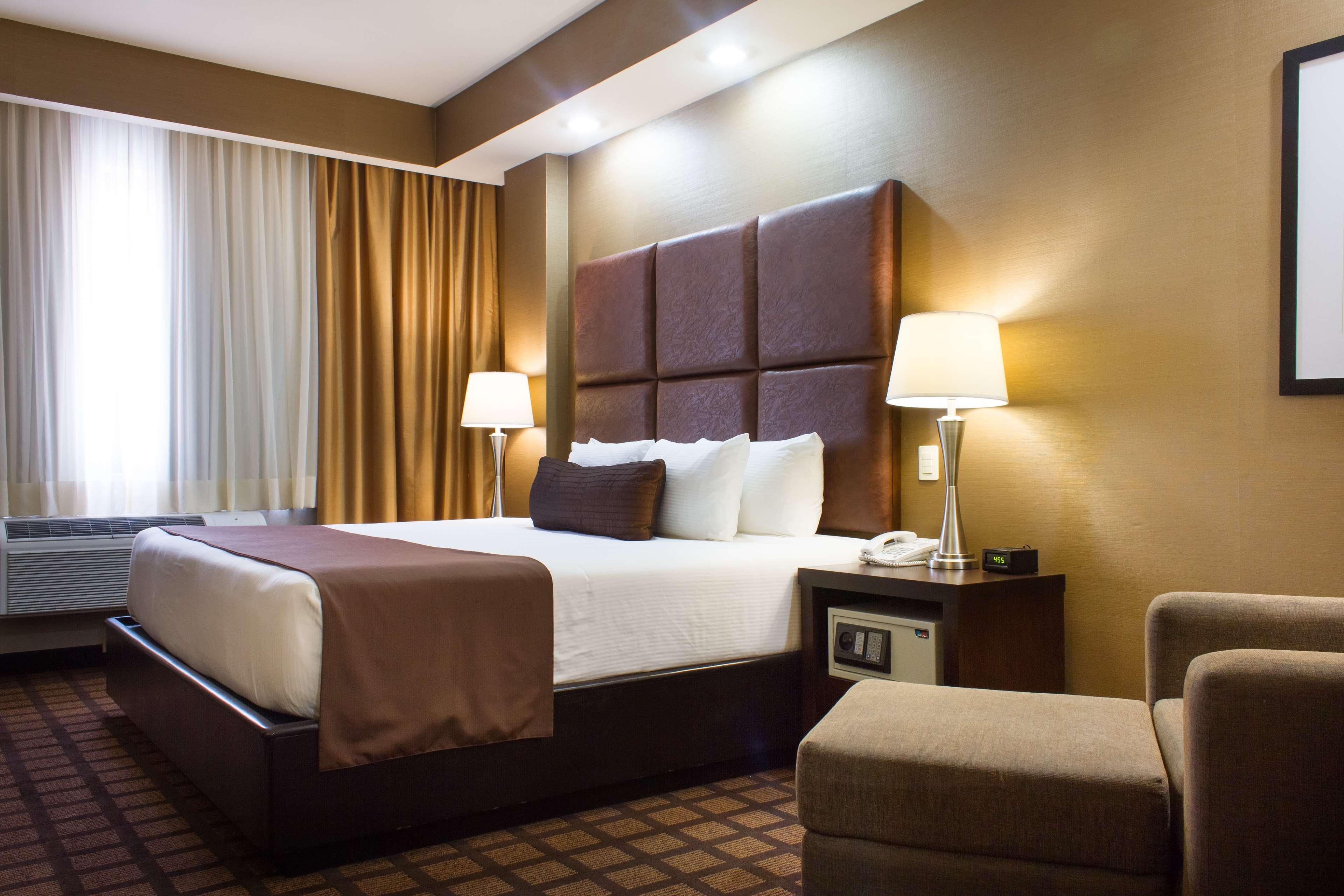 Best Western Premier Monterrey Aeropuerto Apodaca Exterior foto A typical hotel room