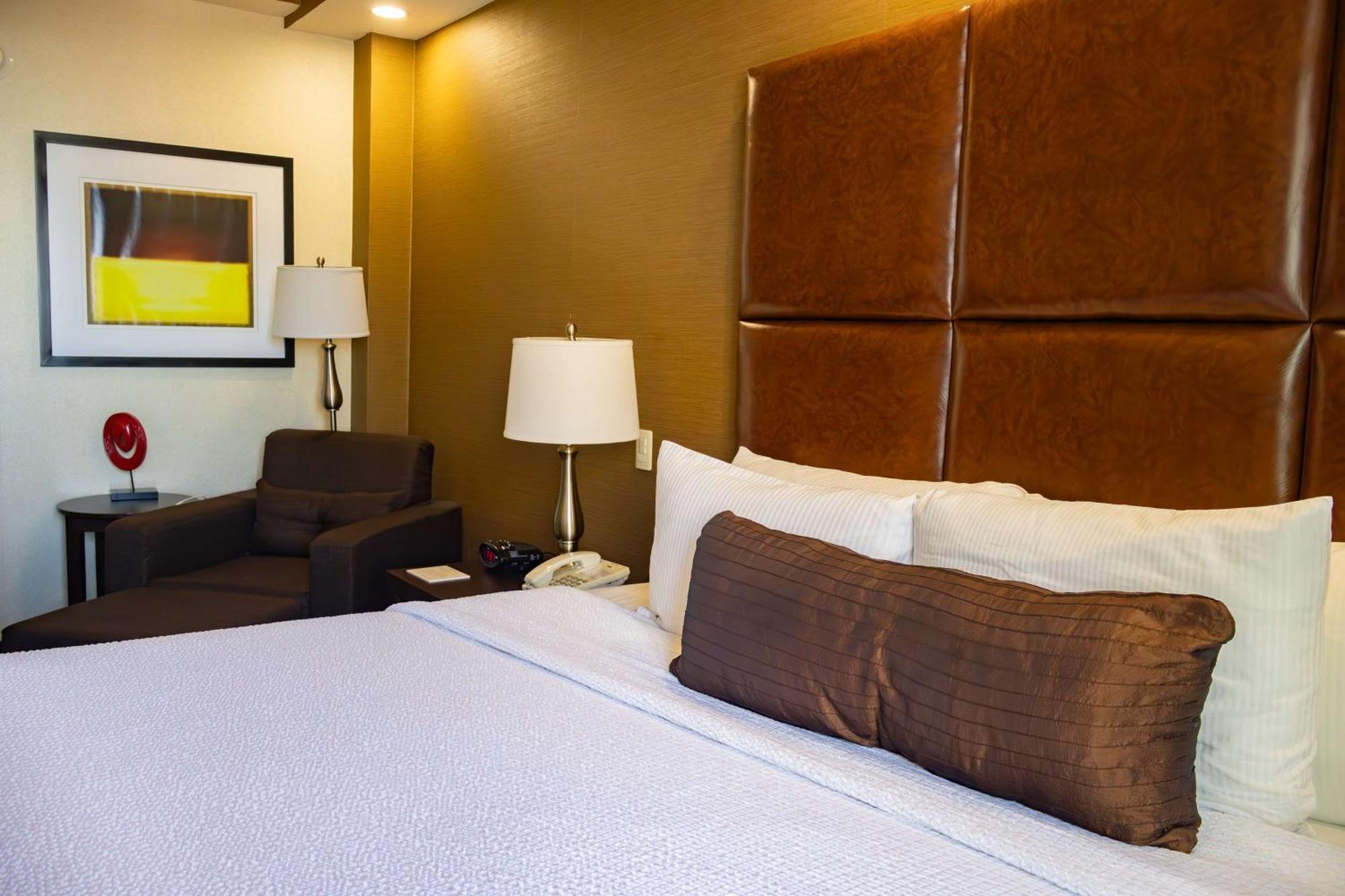 Best Western Premier Monterrey Aeropuerto Apodaca Exterior foto A typical room at the hotel