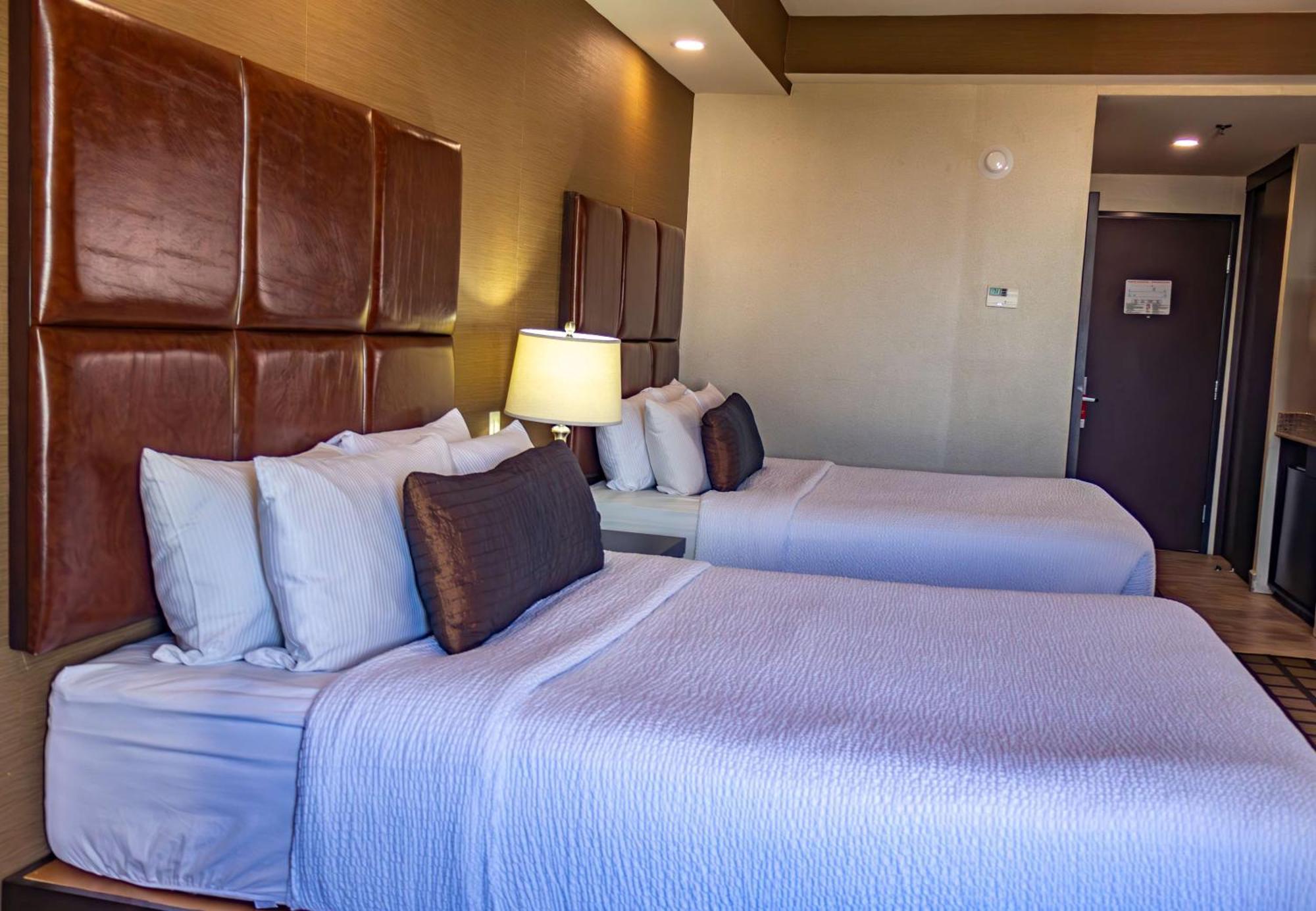 Best Western Premier Monterrey Aeropuerto Apodaca Exterior foto A room at the hotel